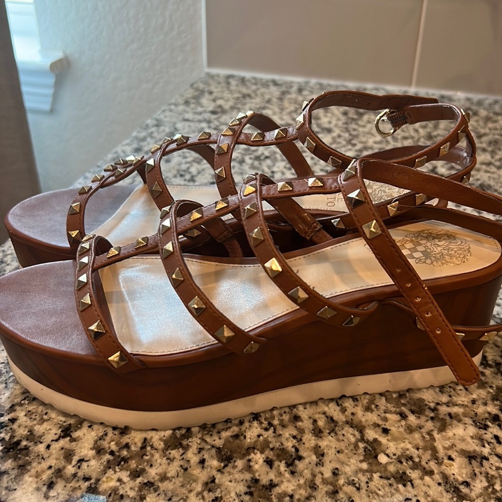 Vince Camuto platform sandals